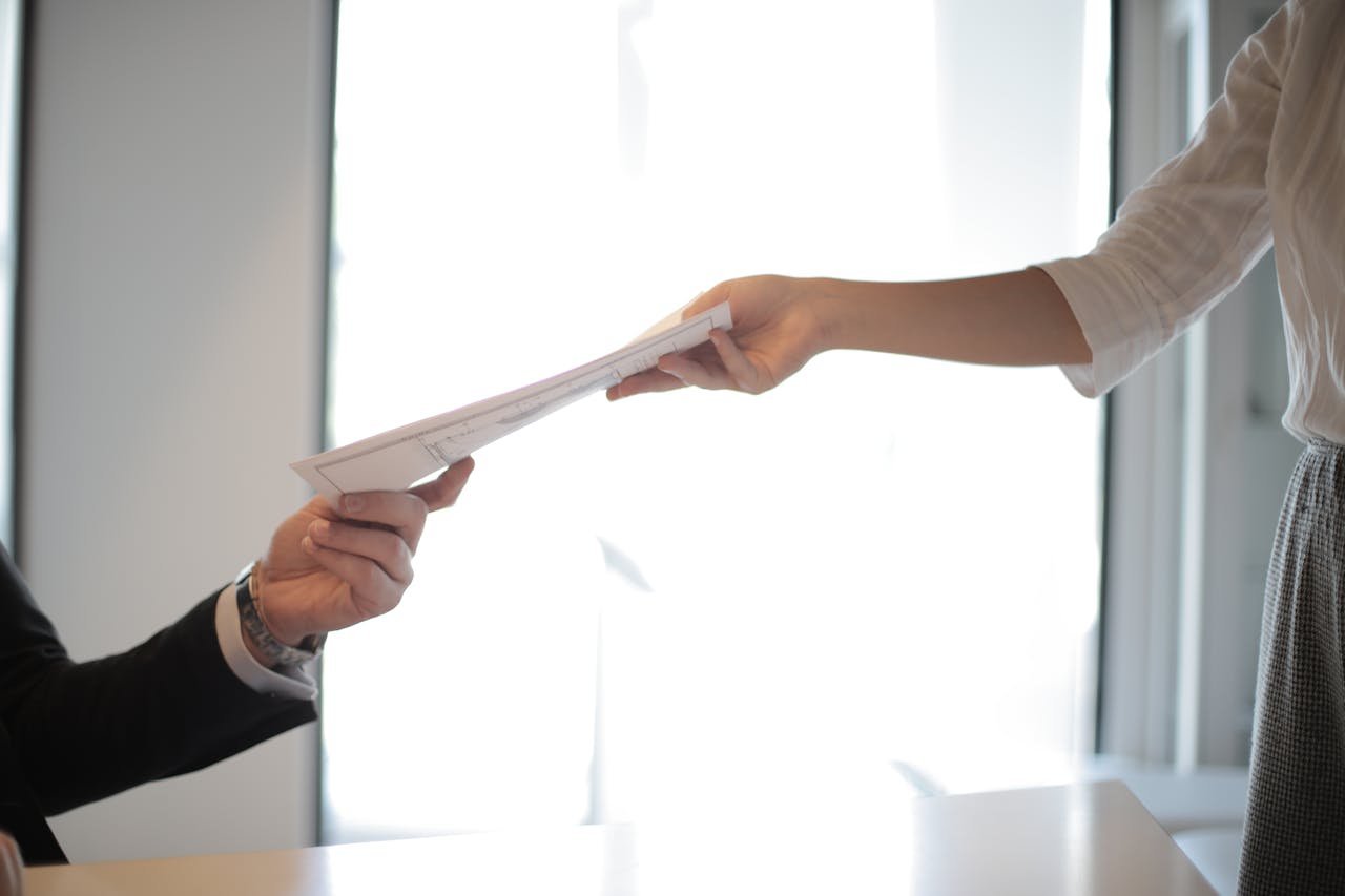 How to Create a Strong Resume in 2025 (With No Experience)