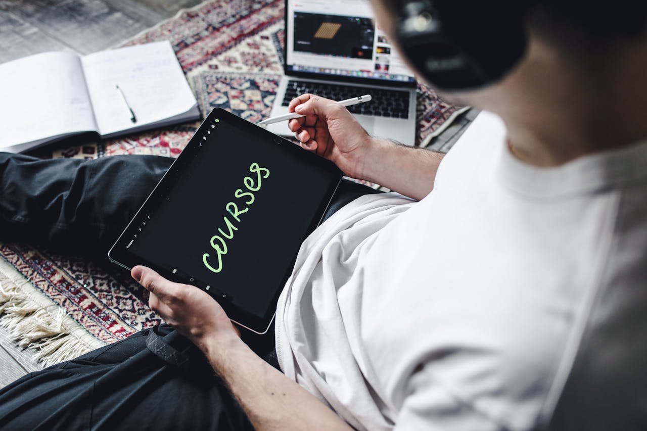 Best Online Courses That Actually Help You Get a Job in 2025